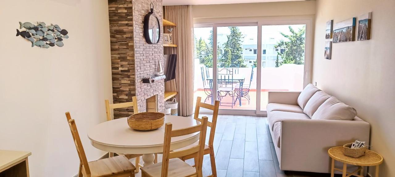 Apartamento Blue & Yellow Penthouse With Terrace At Balaia Mar