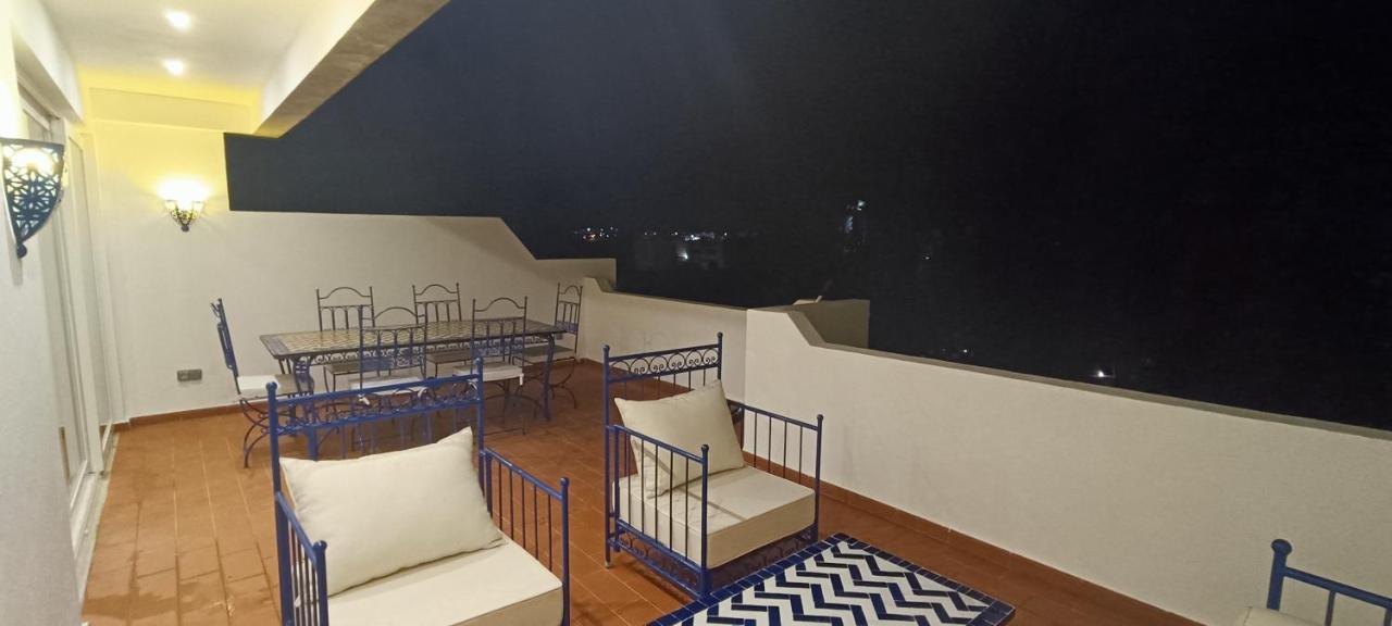 Apartamento Blue & Yellow Penthouse With Terrace At Balaia Mar