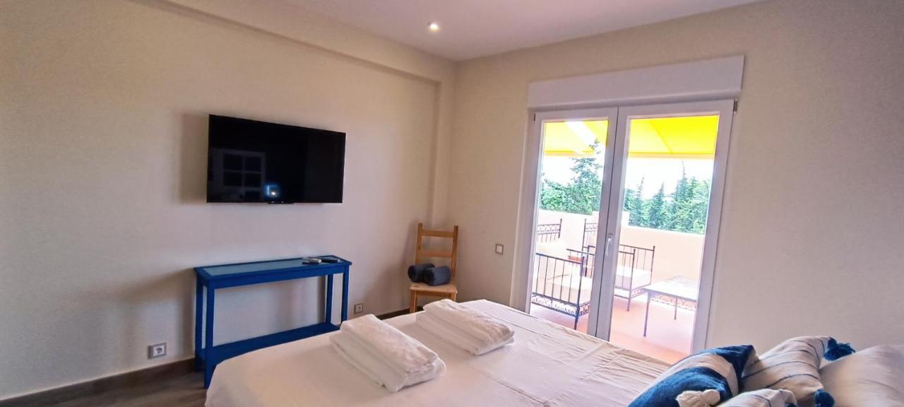 Apartamento Blue & Yellow Penthouse With Terrace At Balaia Mar *