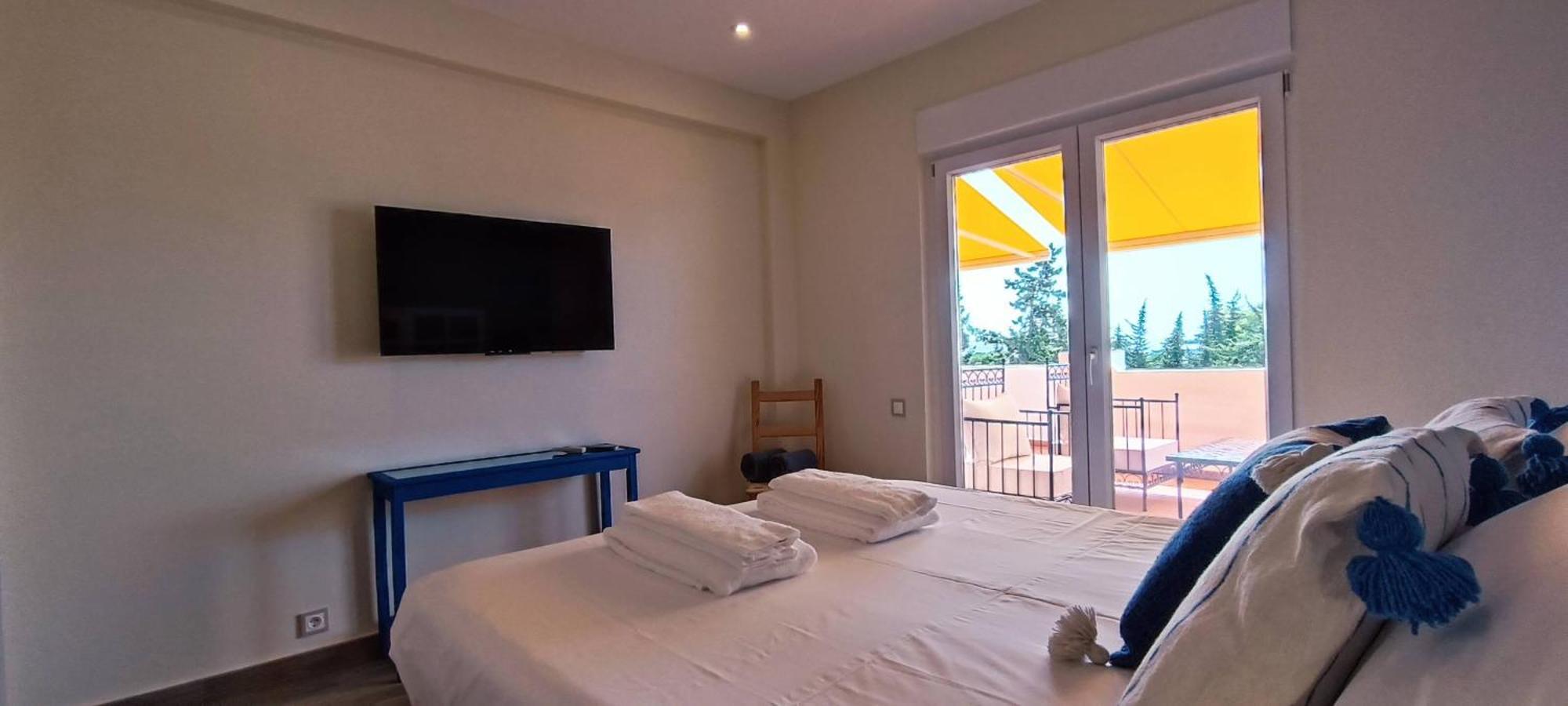 Blue & Yellow Penthouse With Terrace At Balaia Mar Apartamento *